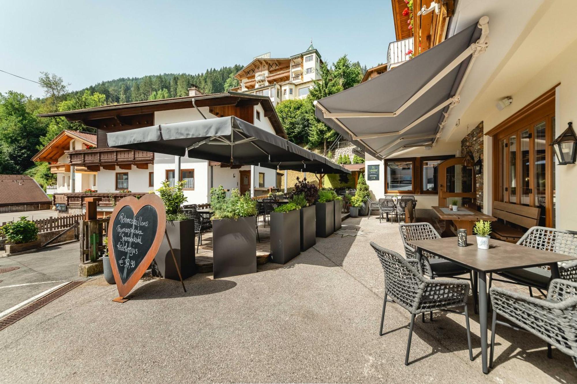 Kraeuterhotel Hochzillertal Kaltenbach Exterior foto